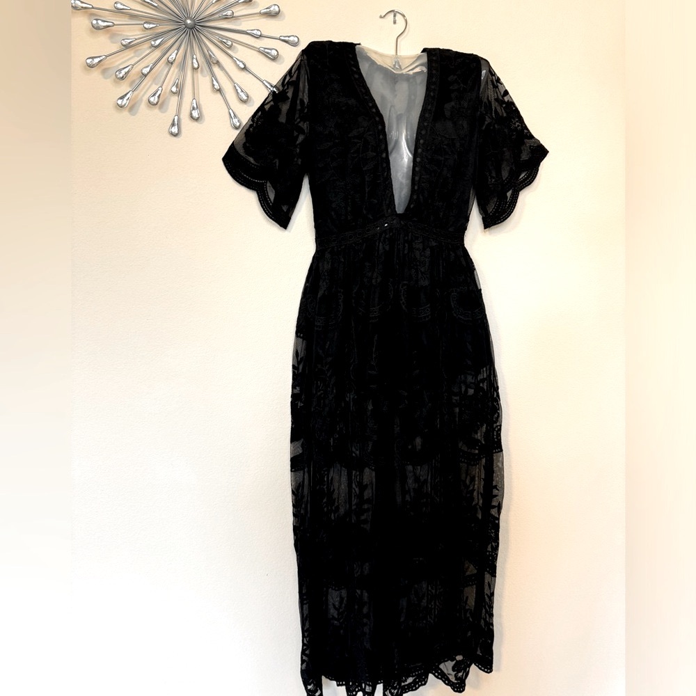 Lace Plunging V Neck Sheer Beautiful Maxi Dress Black Small - Picture 11 of 15